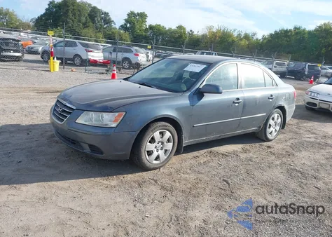 2009 Hyundai Sonata Gls z USA, uszkodzony, nr VIN 5NPET46CX9H408060
